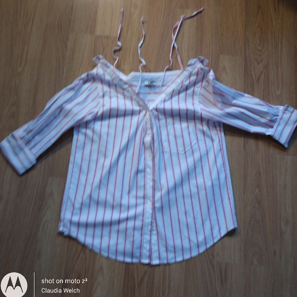 Joie Shirt - Picture 2 of 8